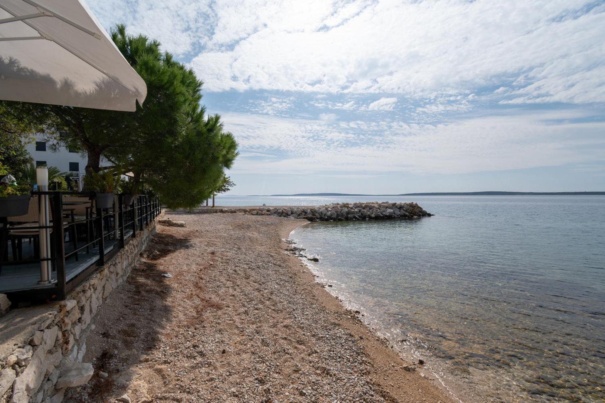 Apartments By The Sea Mandre, Pag - 4093 Колан Екстер'єр фото